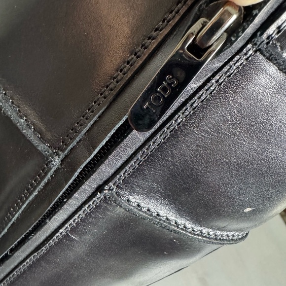 Tod's Women’s Tall Black Boots - Picture 6 of 11